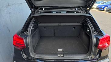 Audi Q2 35 TFSI — photo 19