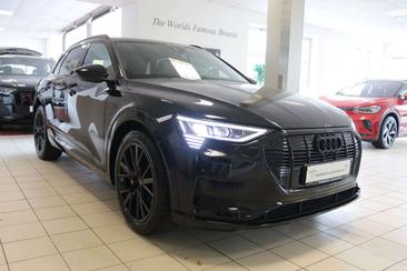 Audi E-tron 50 Quattro — photo 6