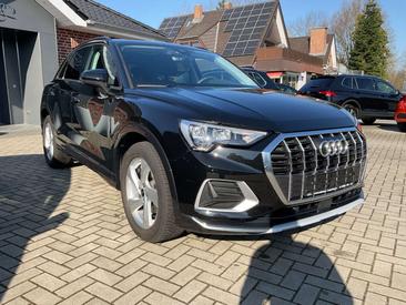 Audi Q3 35 TFSI — photo 2