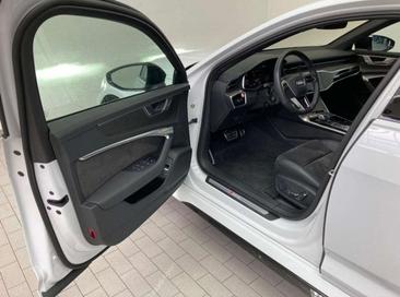 Audi RS6 avant — photo 8