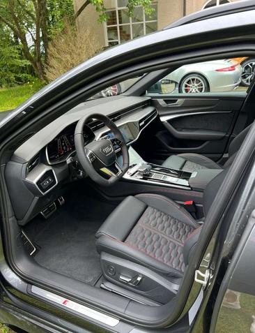 Audi RS6 avant Performance — photo 9