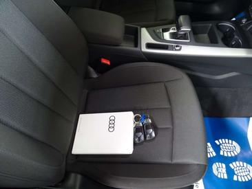 Audi A4 40 TDI — photo 14