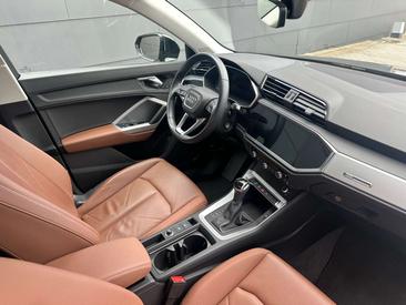 Audi Q3 35 TFSI — photo 11