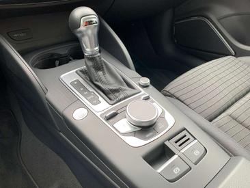 Audi A3 Sportback 35 TDI — photo 15