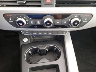 Audi A4 Ambition 2.0 TFSI Quattro — photo 28