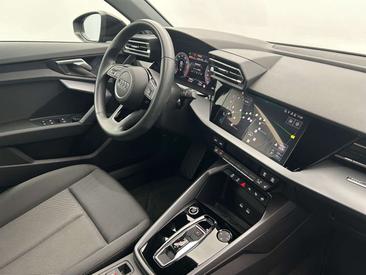 Audi A3 Sportback 35 TFSI — photo 7