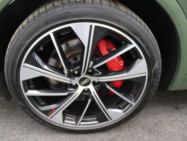 Audi SQ5 SUV TDI — photo 18