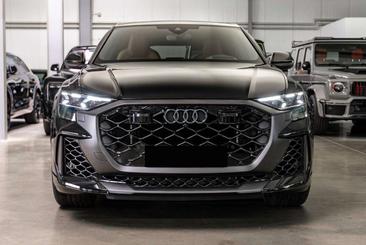 Audi RSQ8 — photo 2