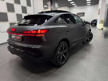 Audi Q3 Sportback 35 TDI — photo 12