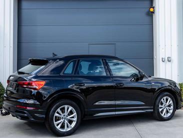 Audi Q3 35 TDI — photo 10