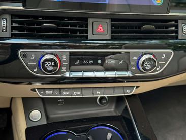 Audi A5 Cabriolet 35 TFSI — photo 31