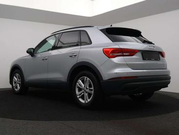 Audi Q3 35 TFSI — photo 2