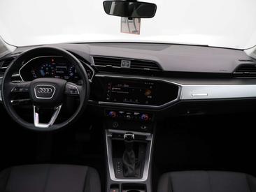 Audi Q3 35 TFSI — photo 11