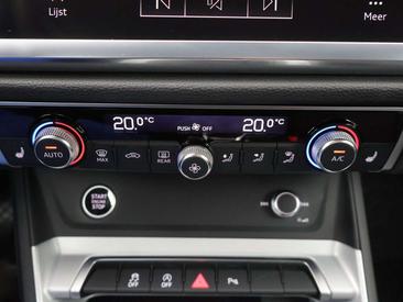 Audi Q3 35 TFSI — photo 21