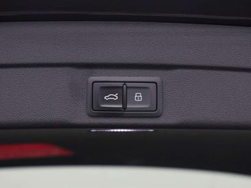 Audi A6 Avant TFSI E 55 E Quattro — photo 17