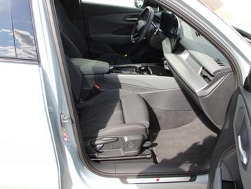Audi Q3 35 TDI — photo 8