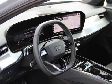 Audi Q3 35 TDI — photo 16