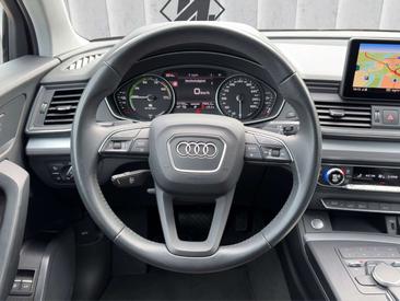 Audi Q5 55 TFSI E Quattro — photo 20