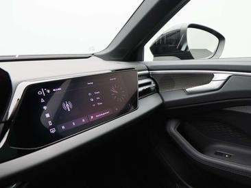 Audi A6 Avant TFSI E 55 E Quattro — photo 38