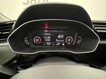 Audi Q3 2.0 TDI — photo 21