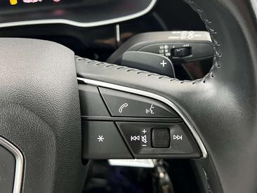 Audi Q3 2.0 TDI — photo 29