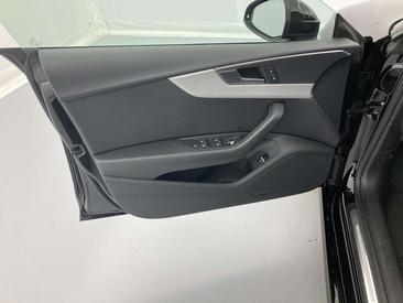 Audi A5 Sportback 35 TFSI — photo 28