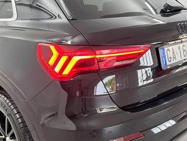 Audi Q3 2.0 TDI — photo 36