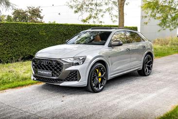 Audi RSQ8 — photo 9