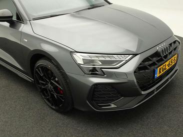 Audi A3 Sportback Sportback 45 TFSI E — photo 12
