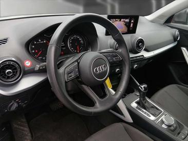 Audi Q2 35 TFSI — photo 9