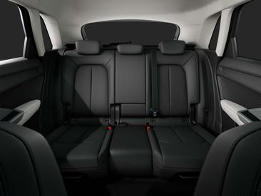 Audi Q3 35 TFSI — photo 10