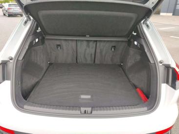 Audi Q4 E-tron 50 Quattro 220 KW — photo 12