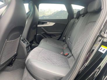 Audi S 4 Avant TDI — photo 23