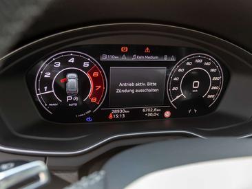 Audi RS4 Avant — photo 16