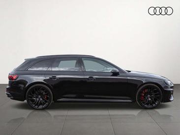 Audi RS4 Avant — photo 4
