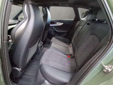 Audi A4 35 TFSI — photo 11