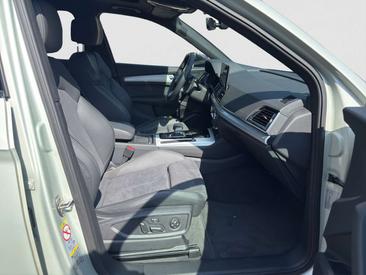 Audi Q5 45 TFSI Quattro — photo 8