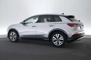 Audi Q4 Advanced Business 55 — photo 10