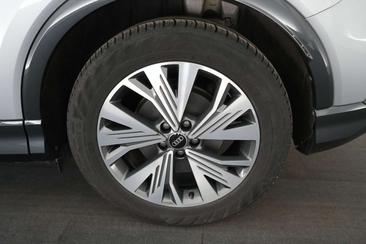 Audi Q4 Advanced Business 55 — photo 19