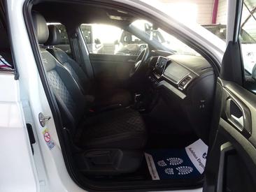 Volkswagen T-CROSS 1.5 TSI — photo 6