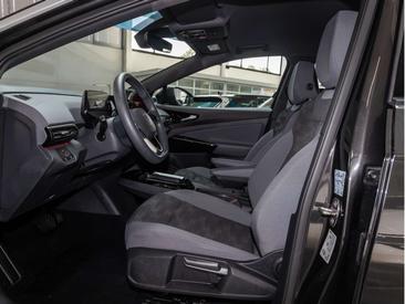 Volkswagen ID.4 Pro Performance — photo 9