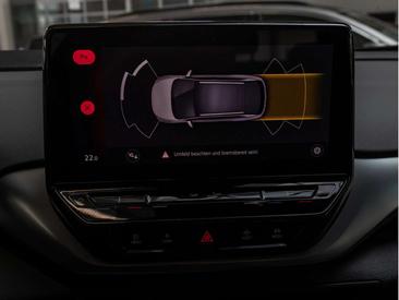 Volkswagen ID.4 Pro Performance — photo 12