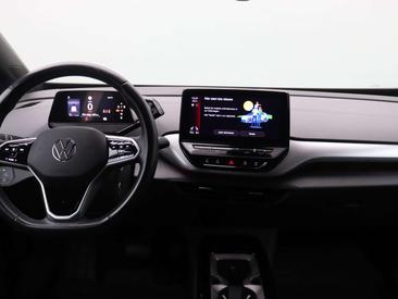 Volkswagen ID.4 Pro — photo 15