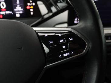 Volkswagen ID.4 Pro — photo 18