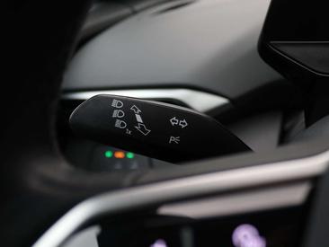 Volkswagen ID.4 Pro — photo 19