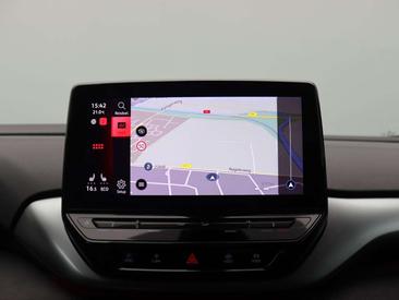 Volkswagen ID.4 Pro — photo 23
