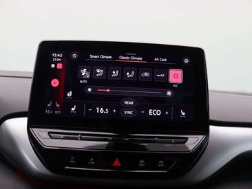 Volkswagen ID.4 Pro — photo 27