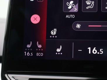 Volkswagen ID.4 Pro — photo 28