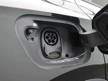 Volkswagen ID.4 Pro — photo 35