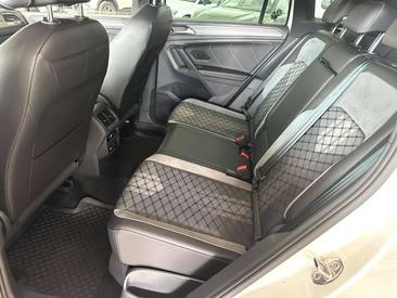 Volkswagen TIGUAN 2.0 TDI — photo 10